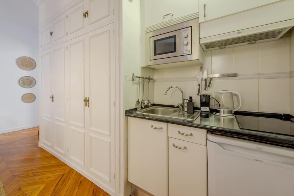 Petite E Chic Loft Para 3 En El Corazon De מדריד מראה חיצוני תמונה